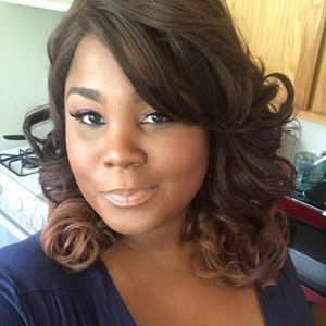 Meet your Posher, Akosua